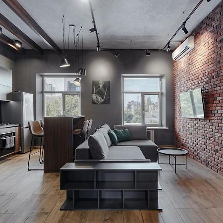 Deribasovskaya 18 Loft Leilighet Odessa Eksteriør bilde